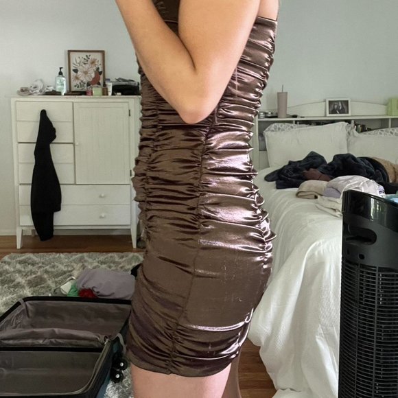 Urban Outfitters Brown Ruched Bodycon Dress - Picture 6 of 7